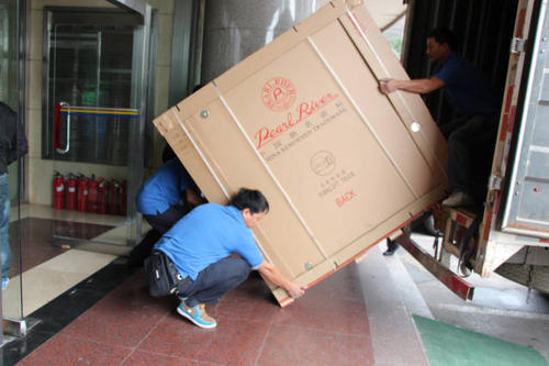 元阳钢琴贵重工艺品无忧运